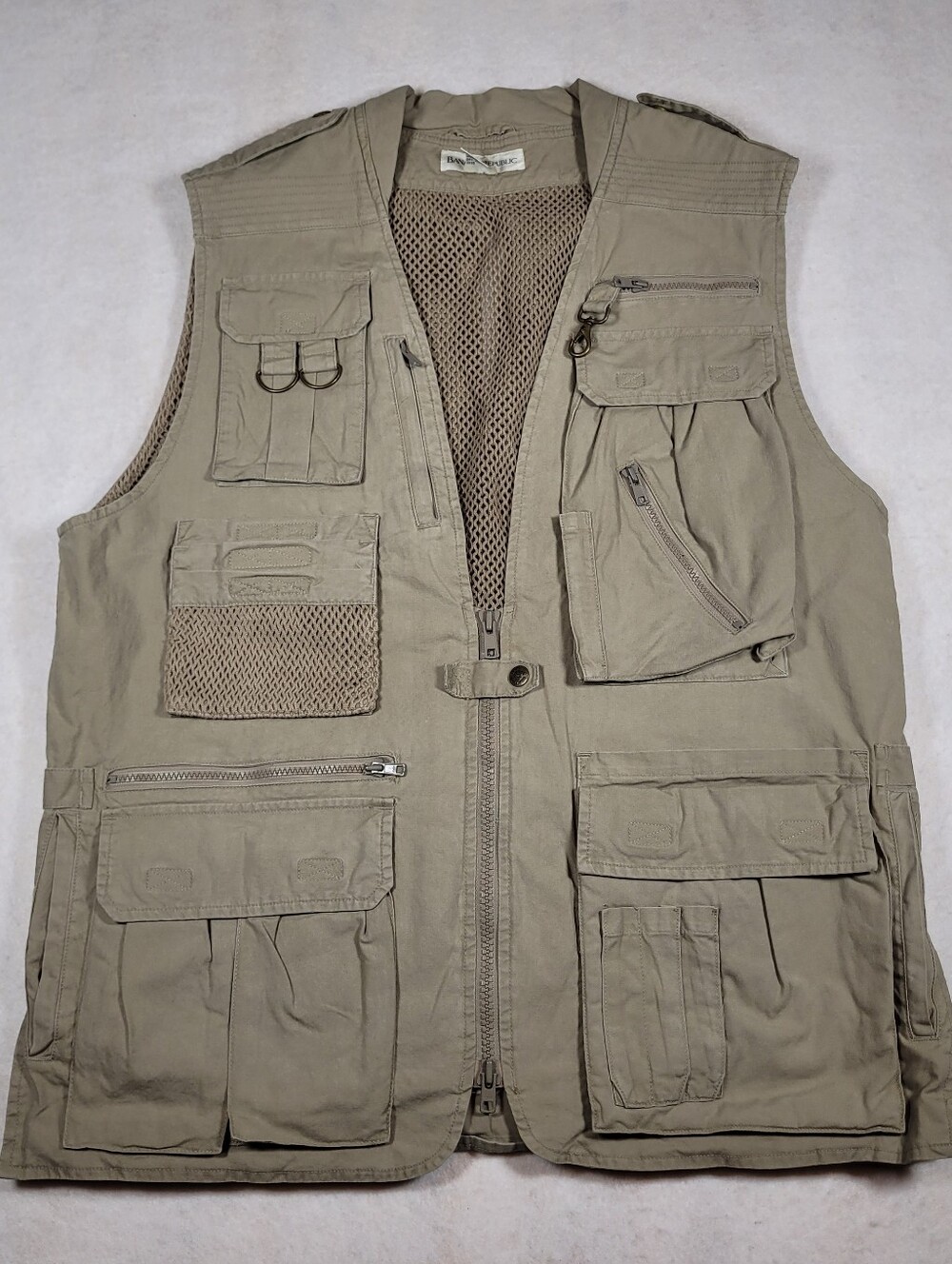 Banana Republic Vest Mens Large Beige Safari Fishing Outdoors Hiking Tactical